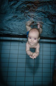 Babysim fotografering